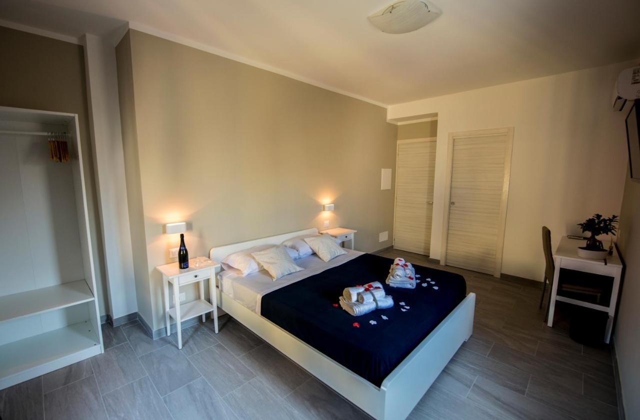 Cosmo Rooms A Pochi Passi Da Tropea Santa Domenica  Bagian luar foto